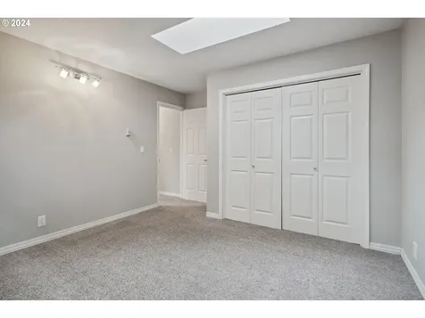 11006 SW 60th Avenue Portland OR 97219