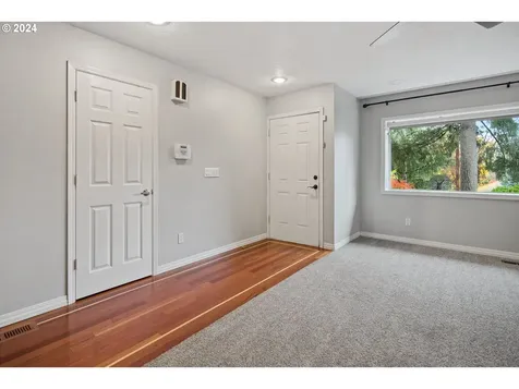 11006 SW 60th Avenue Portland OR 97219
