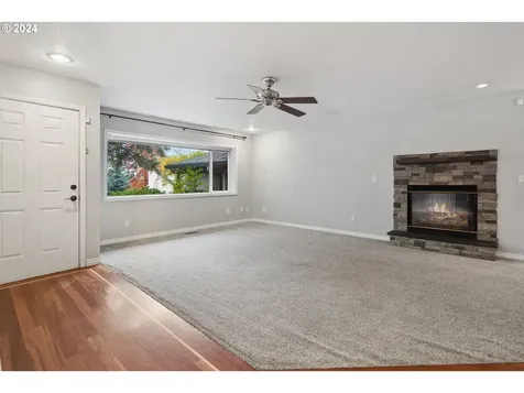 11006 SW 60th Avenue Portland OR 97219