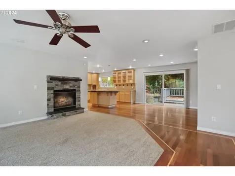 11006 SW 60th Avenue Portland OR 97219