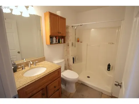 11604 SW 35th Avenue Portland OR 97219