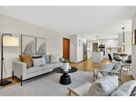 4445 NW Kahneeta Drive Portland OR 97229