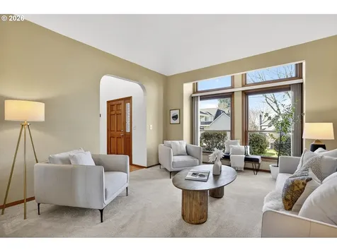 4445 NW Kahneeta Drive Portland OR 97229