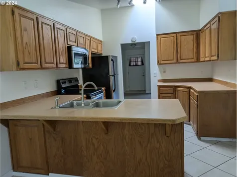 2511 SW Brixton Drive Gresham OR 97080