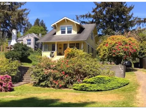 634 Mcclure Avenue Astoria OR 97103