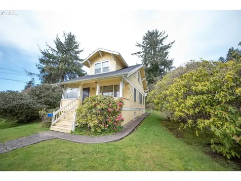 634 Mcclure Avenue Astoria OR 97103