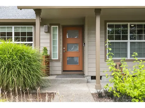 2835 Roanoke Street Woodburn OR 97071