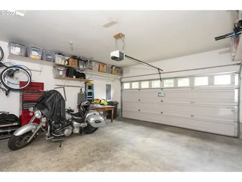 2835 Roanoke Street Woodburn OR 97071