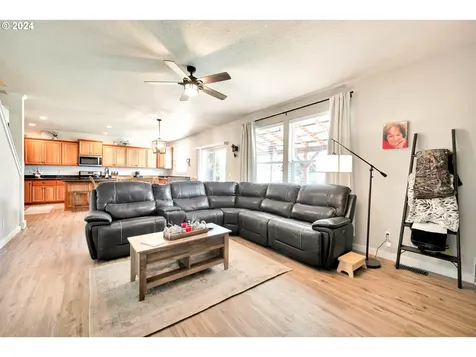 2301 W 12th Avenue Junction City OR 97448