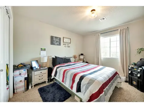 2301 W 12th Avenue Junction City OR 97448