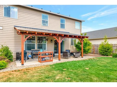 2301 W 12th Avenue Junction City OR 97448