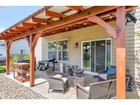 2301 W 12th Avenue Junction City OR 97448