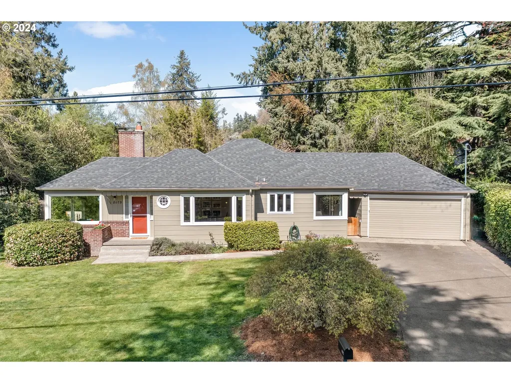 8075 Sw Parrway Drive Portland OR 97225