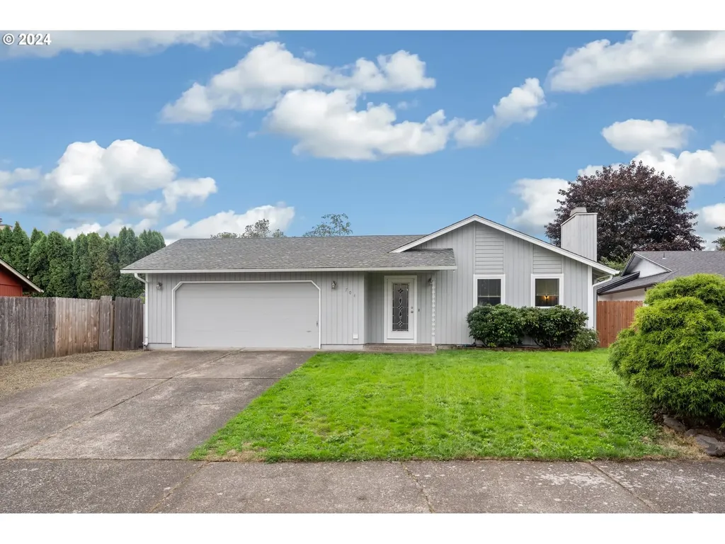 704 Ne 160th Avenue Vancouver WA 98684