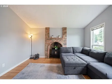 704 Ne 160th Avenue Vancouver WA 98684