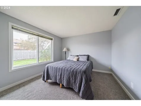 704 Ne 160th Avenue Vancouver WA 98684