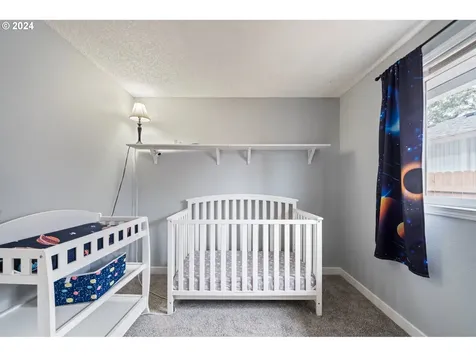 704 Ne 160th Avenue Vancouver WA 98684