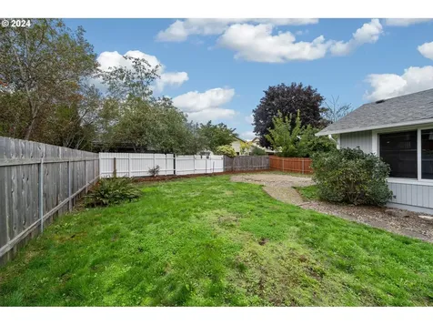 704 Ne 160th Avenue Vancouver WA 98684