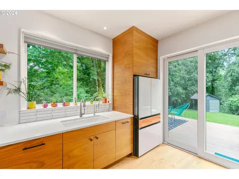 2165 SW Pattulo Way West Linn OR 97068