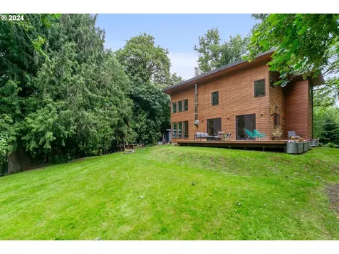 2165 SW Pattulo Way West Linn OR 97068
