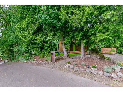 2165 SW Pattulo Way West Linn OR 97068
