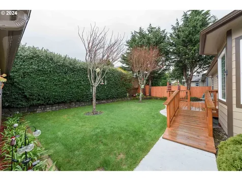 997 Seagate Avenue Coos Bay OR 97420