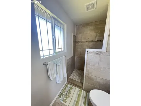 949 Ne Jenny Lane Myrtle Creek OR 97457