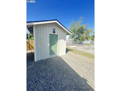 949 Ne Jenny Lane Myrtle Creek OR 97457