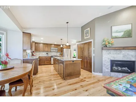 3031 Metolius Drive Eugene OR 97408