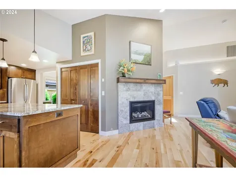 3031 Metolius Drive Eugene OR 97408