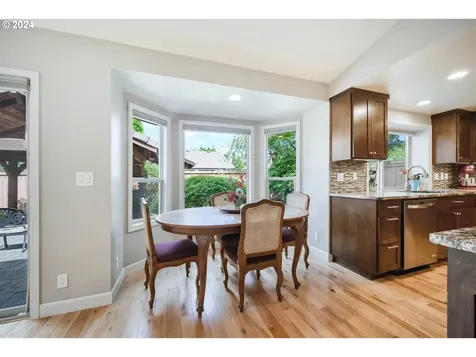 3031 Metolius Drive Eugene OR 97408