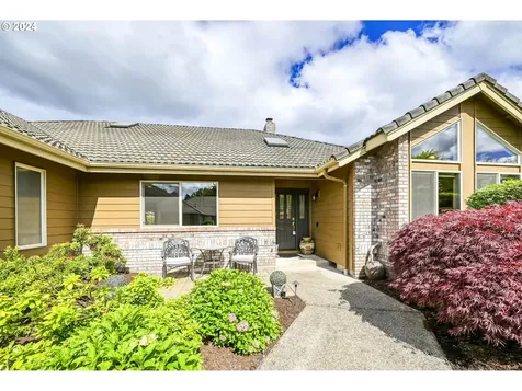 3031 Metolius Drive Eugene OR 97408