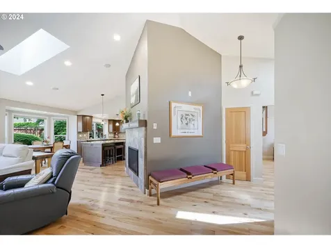 3031 Metolius Drive Eugene OR 97408