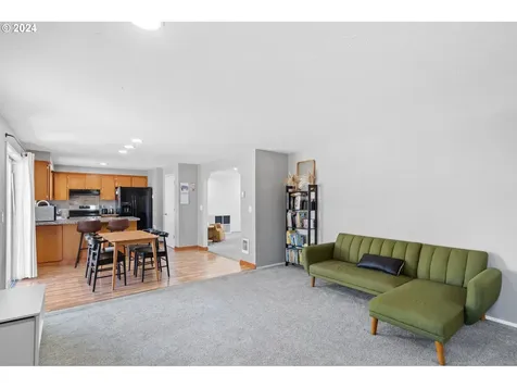 1503 Sw 4th Avenue Battle Ground WA 98604