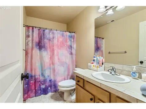14190 Russ Wilcox Way Oregon City OR 97045