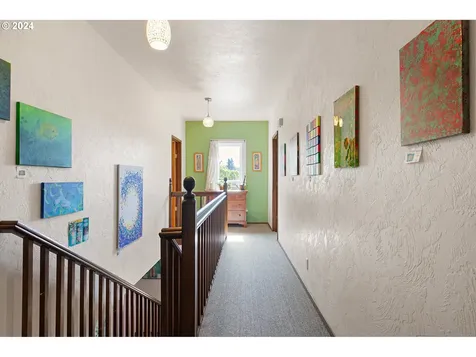 739 W 5th Avenue Eugene OR 97402