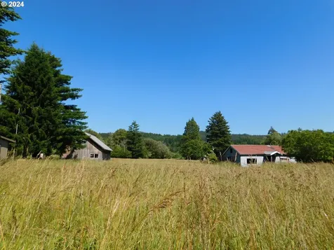 58791 Fairview Road Coquille OR 97423
