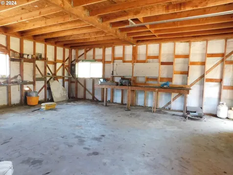 58791 Fairview Road Coquille OR 97423