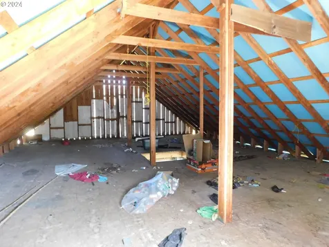 58791 Fairview Road Coquille OR 97423