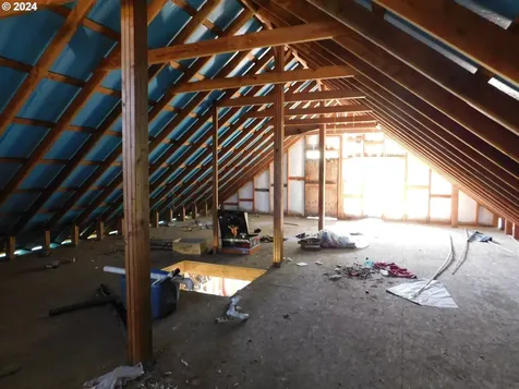 58791 Fairview Road Coquille OR 97423