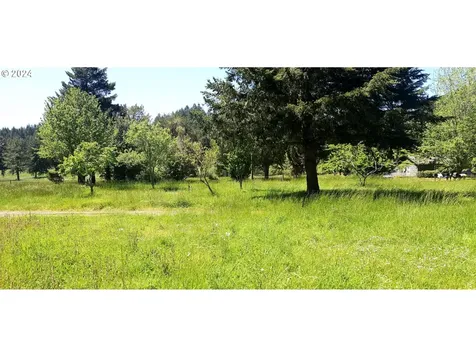 58791 Fairview Road Coquille OR 97423
