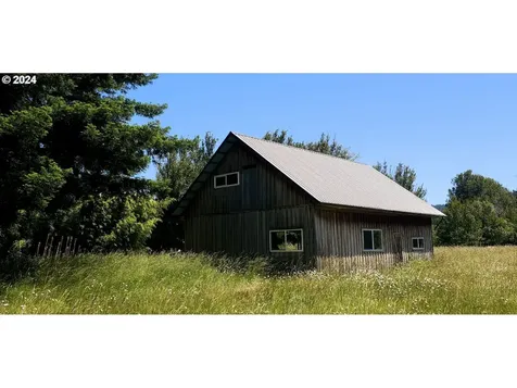 58791 Fairview Road Coquille OR 97423