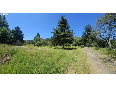 58791 Fairview Road Coquille OR 97423