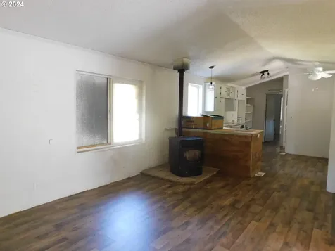 58791 Fairview Road Coquille OR 97423