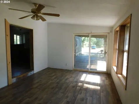 58791 Fairview Road Coquille OR 97423
