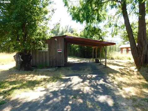 58791 Fairview Road Coquille OR 97423