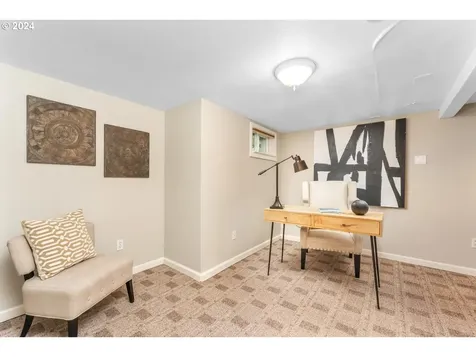 3425 SE Knapp Street Portland OR 97202
