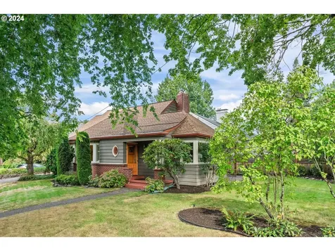 3425 SE Knapp Street Portland OR 97202