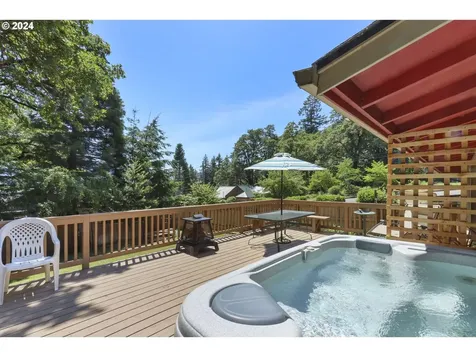 290 Nw Chesser Road Stevenson WA 98648