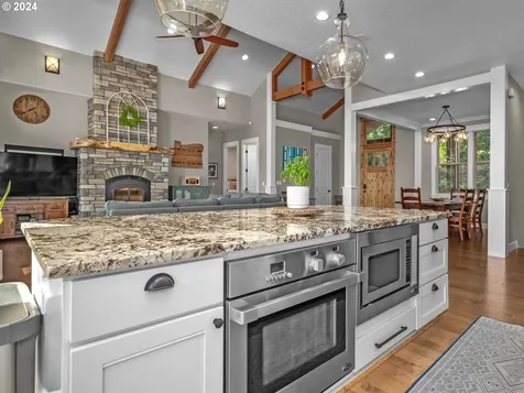 14170 NW Mason Hill Road North Plains OR 97133